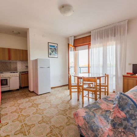 Altan Apartment Bibione Bagian luar foto